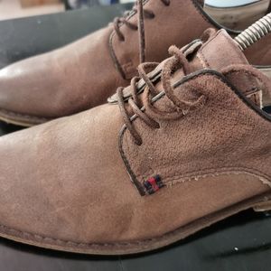 Shubar - Poshmark